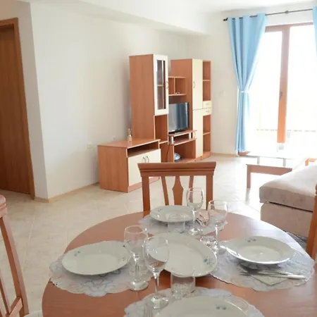 Apartment любимото синьо в