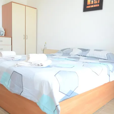 Apartment любимото синьо в *